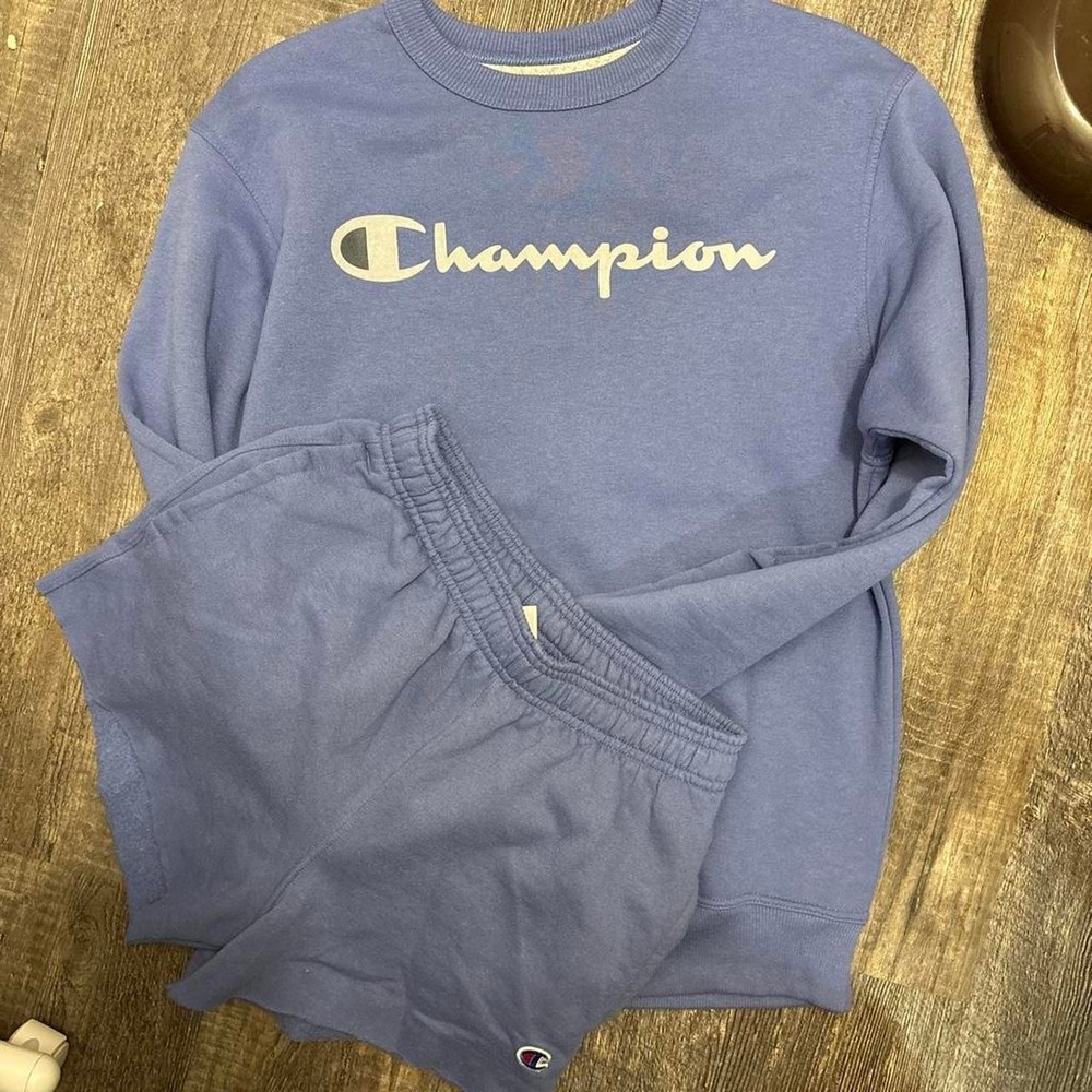 Size small Champion purple sweatshirt and sweatpants set
